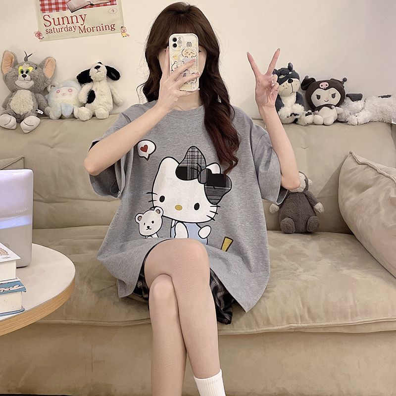 Pyjamameisje Hello Kitty Zomer - Summer Clothes recensie en prijs